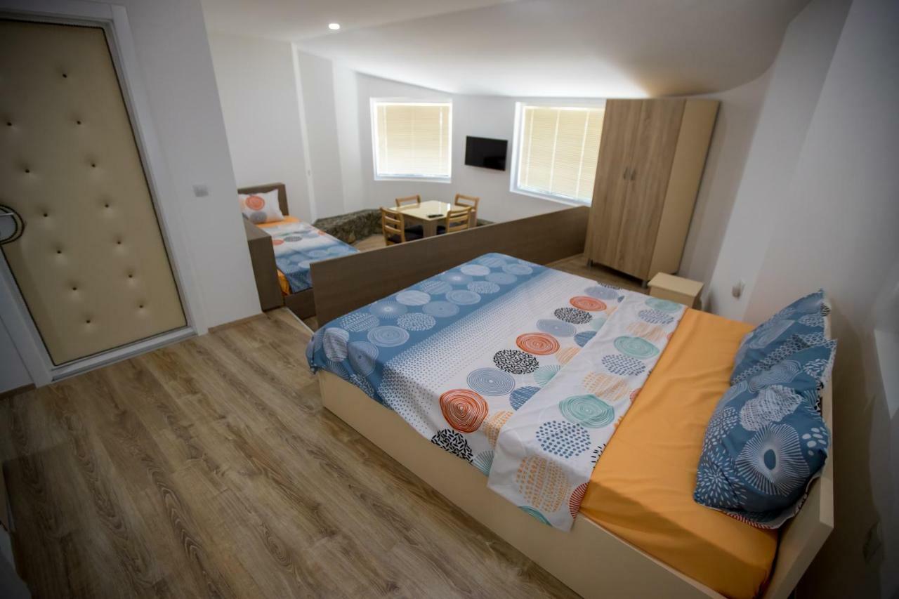 View Topia Apartments Ohrid Exterior foto